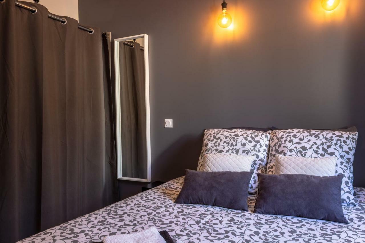 Appartement Le Carnel โลริอ็อง ภายนอก รูปภาพ