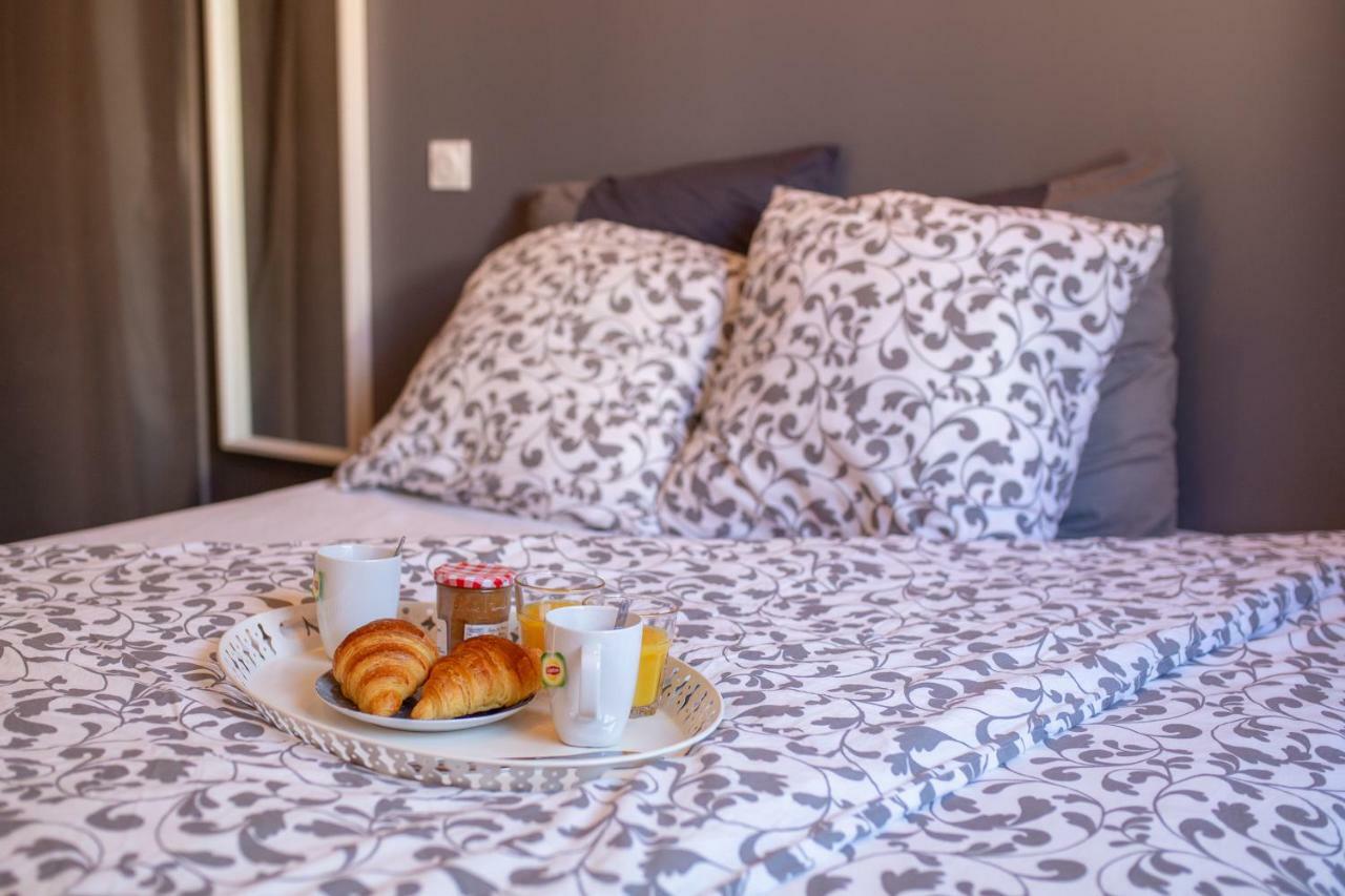 Appartement Le Carnel โลริอ็อง ภายนอก รูปภาพ